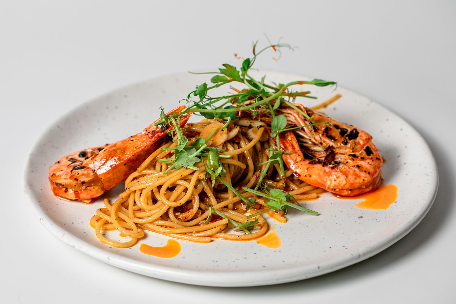 Olios with prawns